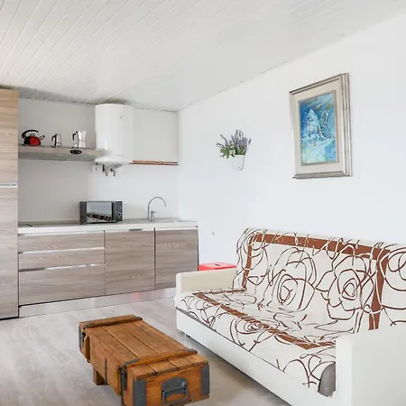 Mini Magic By Design *