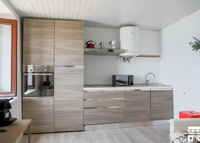 Mini Magic By Design *